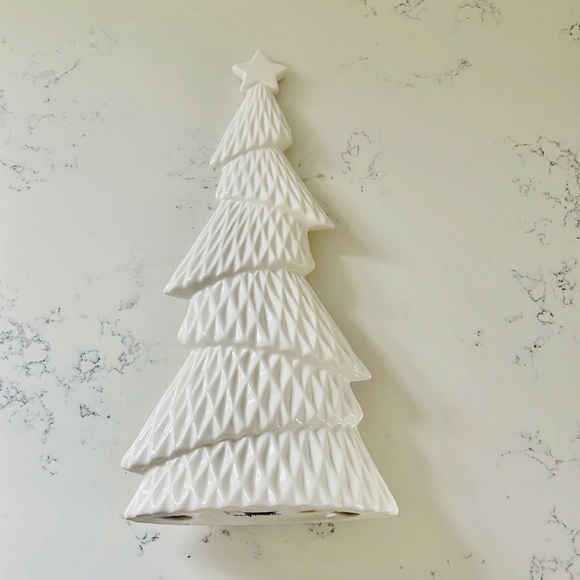 HomeGoods White Ceramic Christmas Tree Tabletop - Picture 7 of 9